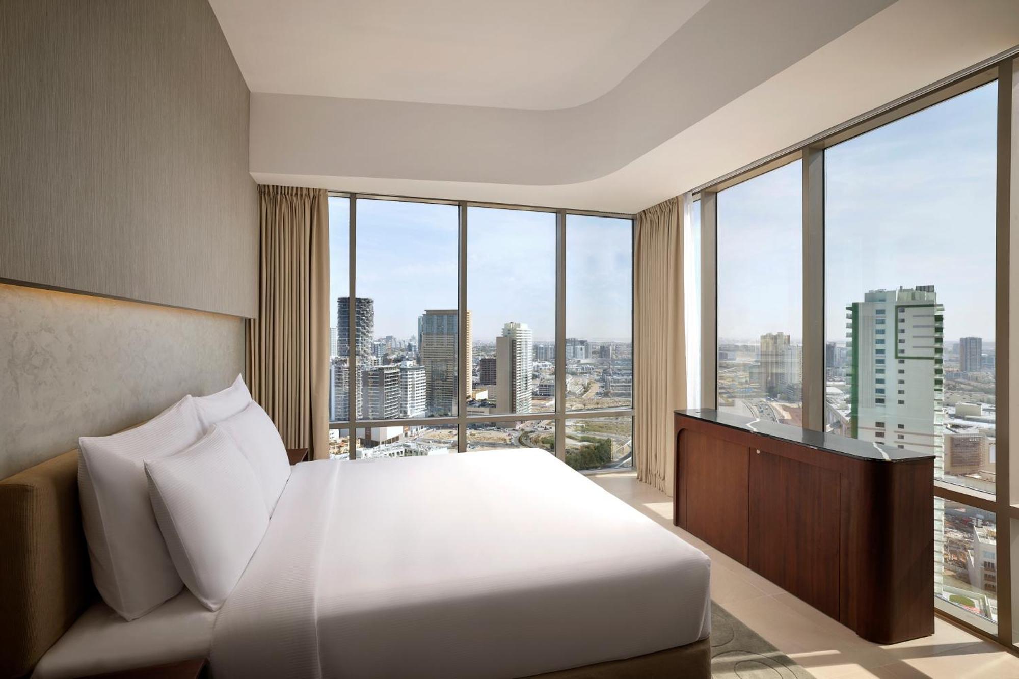 Hotel Local Dubai At Jumeirah Village Triangle Dış mekan fotoğraf